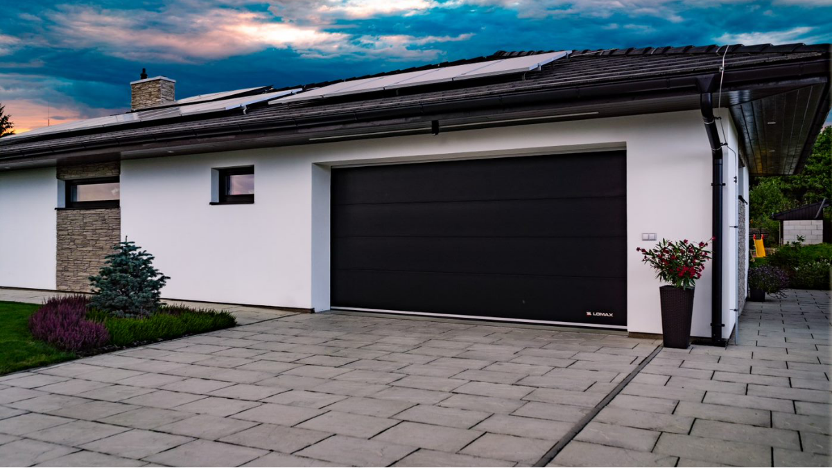 Mérjen egyszer, de pontosan! Garázskapu méretezési útmutató lépésről lépésre